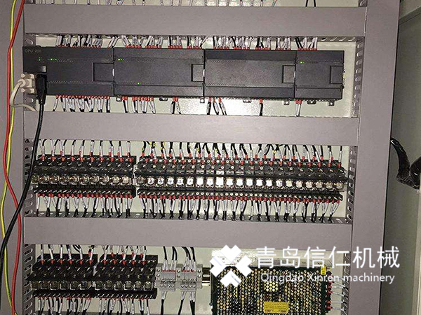 PLC控制
